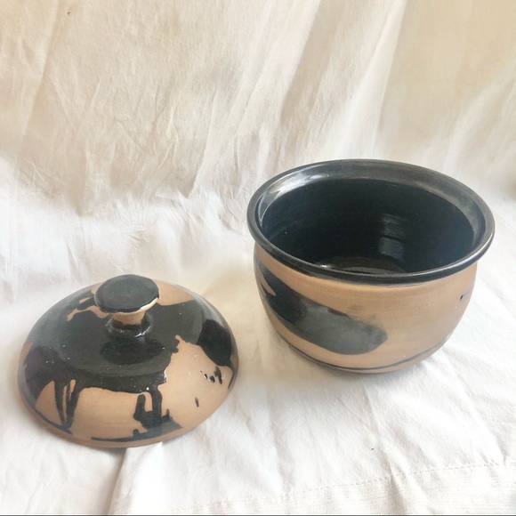7.5” Handmade Pottery Container - Picture 2 of 6